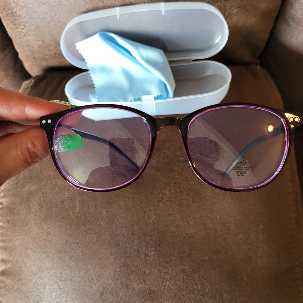 Blue light glasses